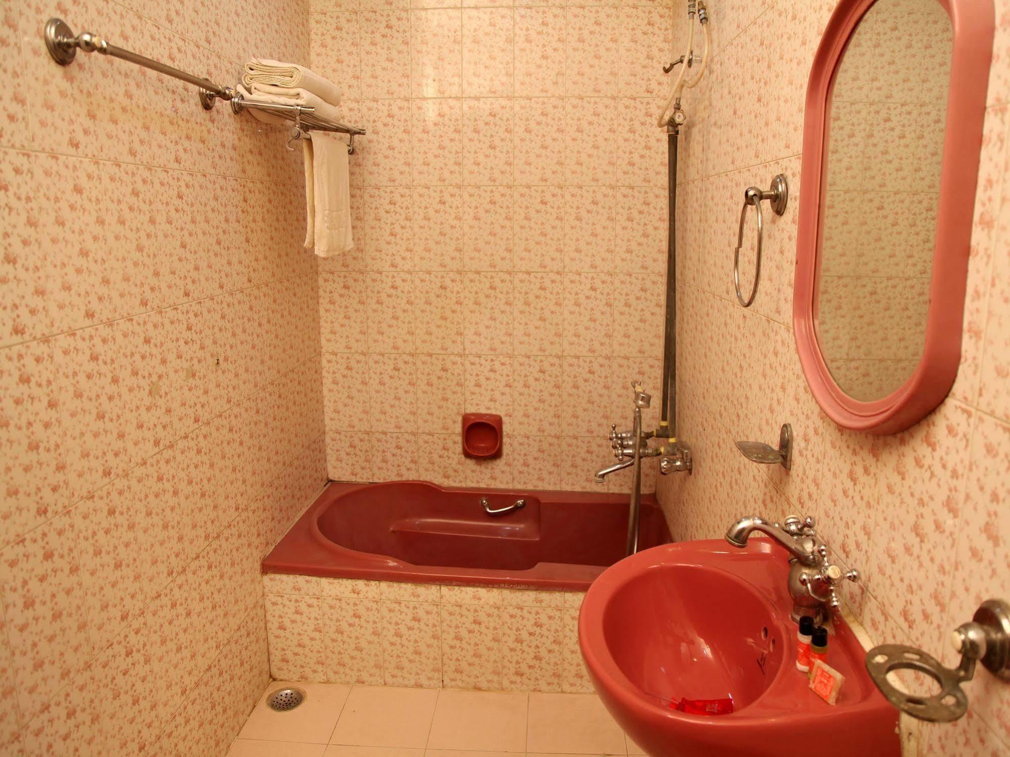 Hotel Imperial House Allahabad Exterior foto